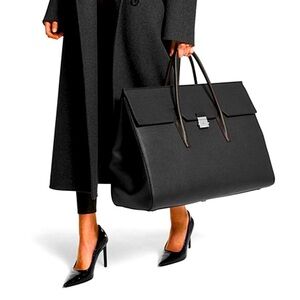 MICHAEL KORS COLLECTION
Campbell Medium Pebbled Leather Satchel